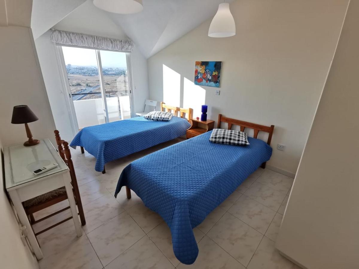 Must Stay - Sea & Salt Lake Panoramic View Apt Larnaca Exterior photo
