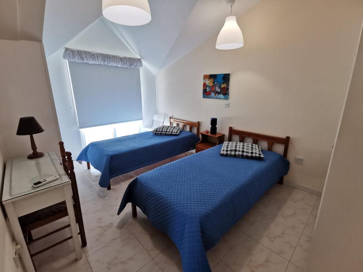 Must Stay - Sea & Salt Lake Panoramic View Apt Larnaca Exterior photo